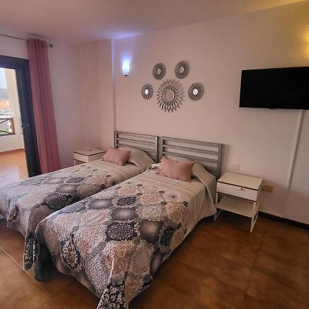 San Marino Studio 7 Los Cristianos  Luaran gambar