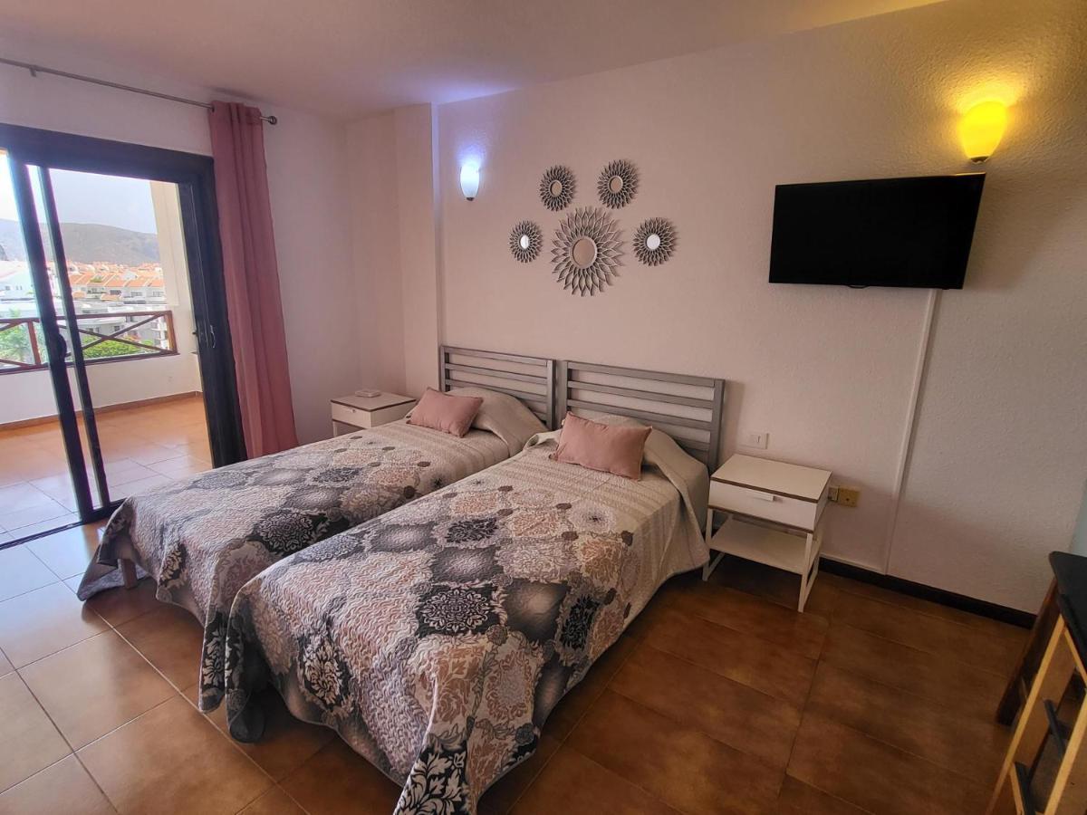 San Marino Studio 7 Los Cristianos  Luaran gambar